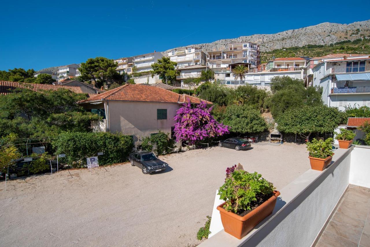 Apartments By The Sea Sumpetar, Omis - 2808 Екстер'єр фото